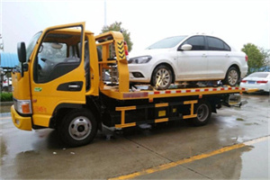 竹溪附近拖车救援24小时服务热线